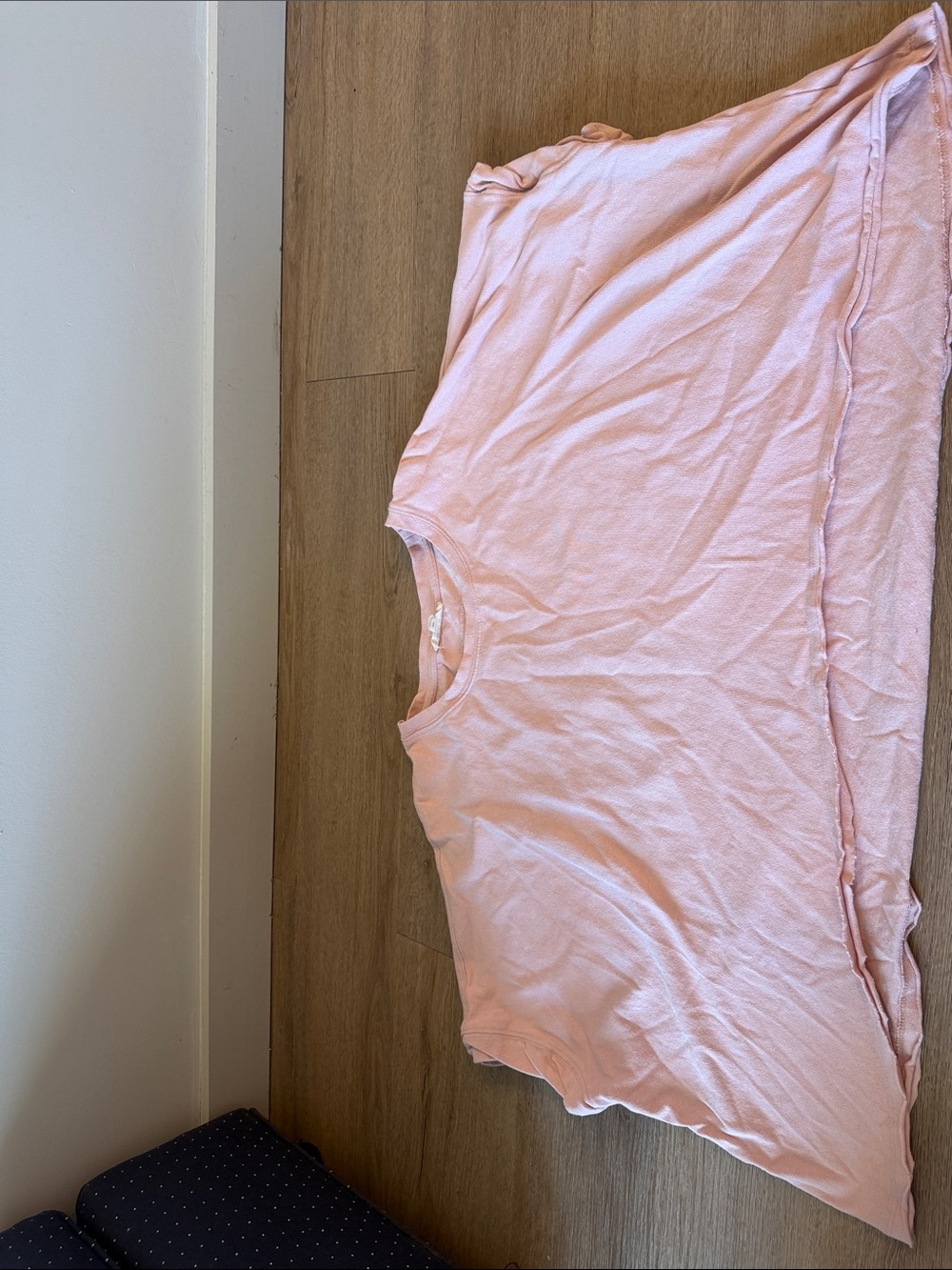 Women’s Cropped Tee - Light Pink